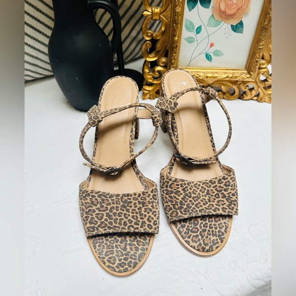 Able Local + Global Block Leopard Print Suede Leather Sandal in Size 9. - Picture 3 of 7